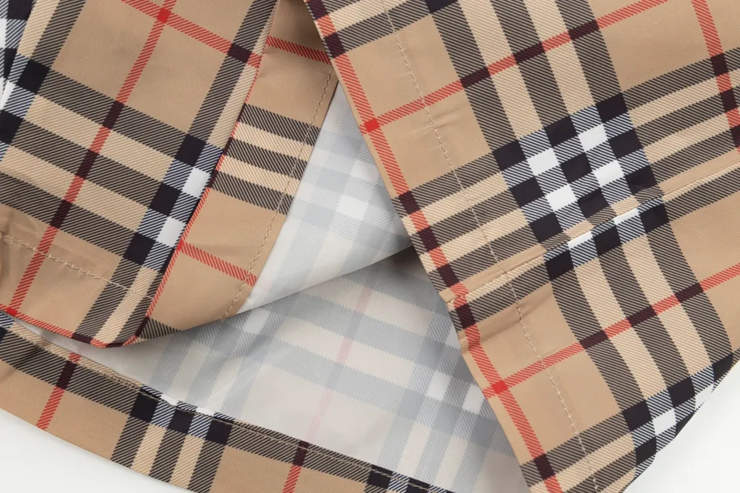 burberry Hot Sale！ 、 ！ 100% ， Breathable !!! 2 、 2 ， !!! Classic Khaki ， .... Size：XS/S/M/L